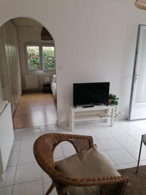 Maison T3 Avec Vue Au Bord De L'Etang Istres Zewnętrze zdjęcie